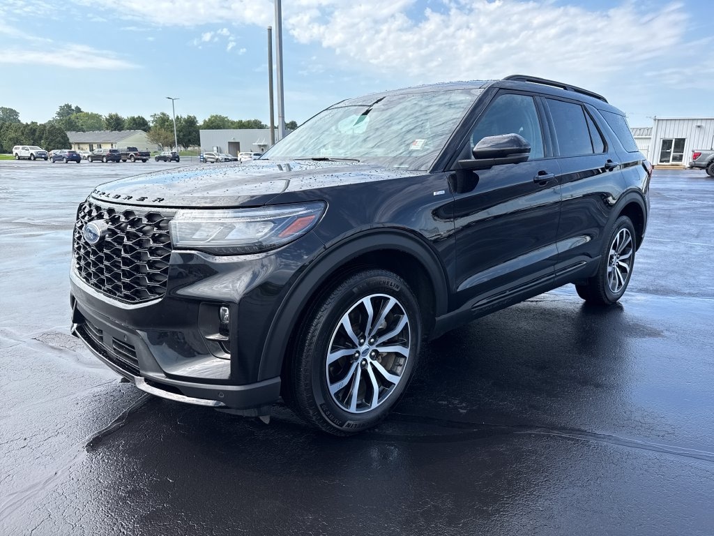 Used 2026 Ford Explorer ST-Line SUV