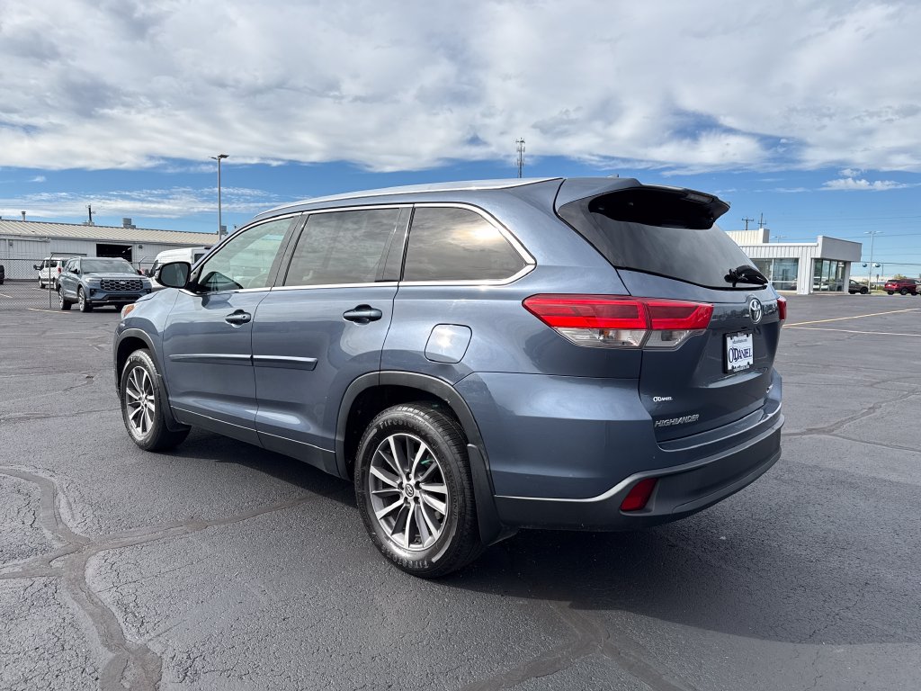 Used 2019 Toyota Highlander XLE SUV