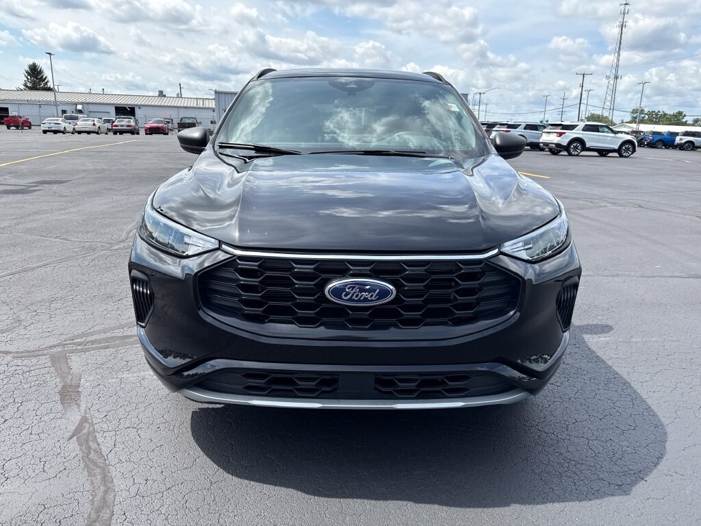 Used 2023 Ford Escape ST-Line SUV