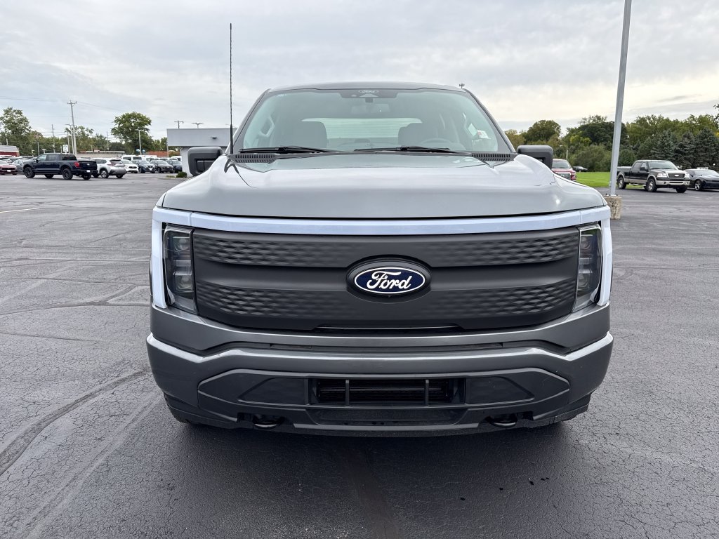 Used 2025 Ford F-150 Lightning XLT Truck SuperCrew Cab