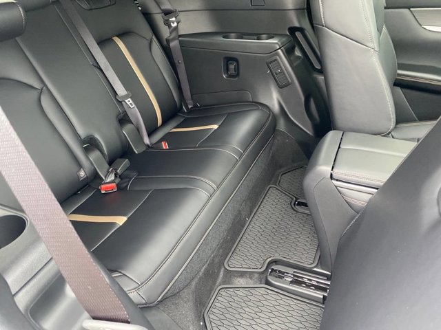 2026 Mazda CX-90 Premium Plus Package - Photo 11