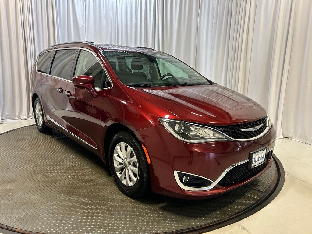 Used 2018 Chrysler Pacifica Touring L Van