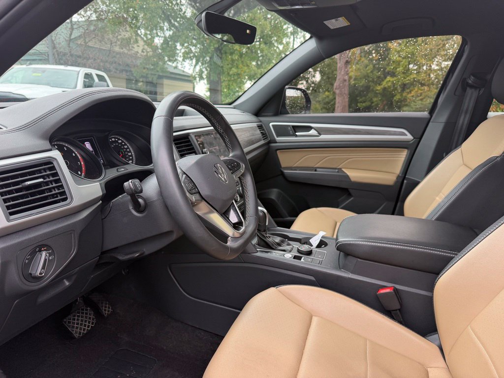 Used 2021 Volkswagen Atlas Cross Sport 2.0T SE w/Technology 4MOTION SUV