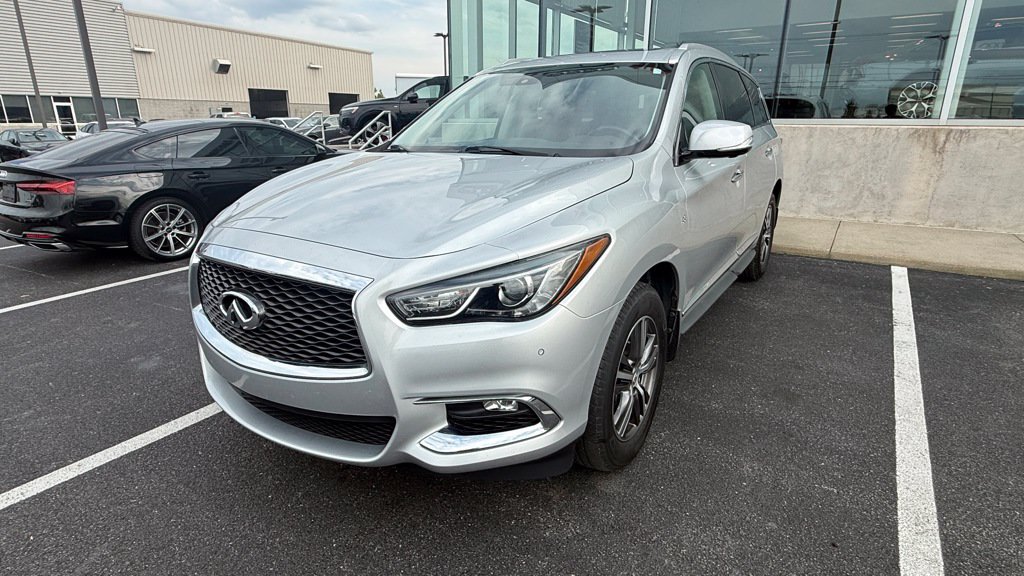 Used 2017 INFINITI QX60 Base SUV