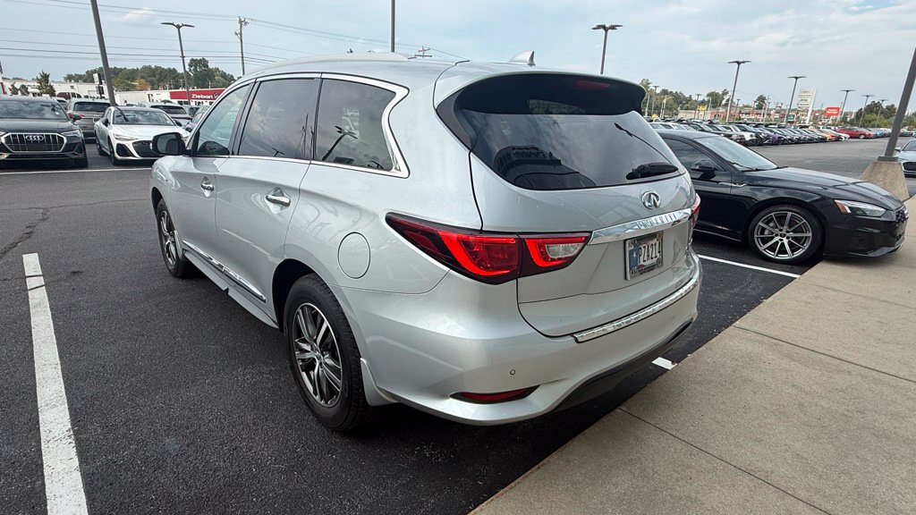 Used 2017 INFINITI QX60 Base SUV