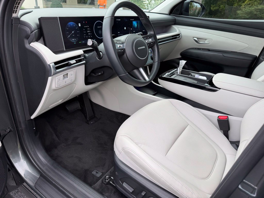 Used 2025 Hyundai Tucson Hybrid SEL Convenience SUV