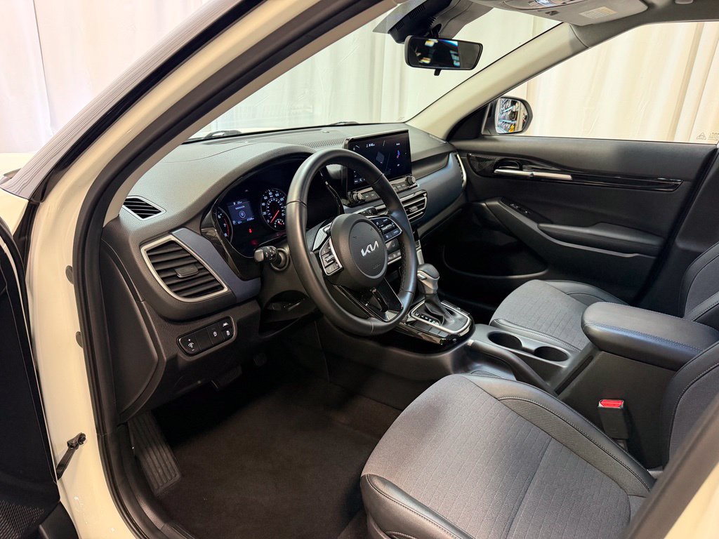 Used 2023 Kia Seltos S SUV