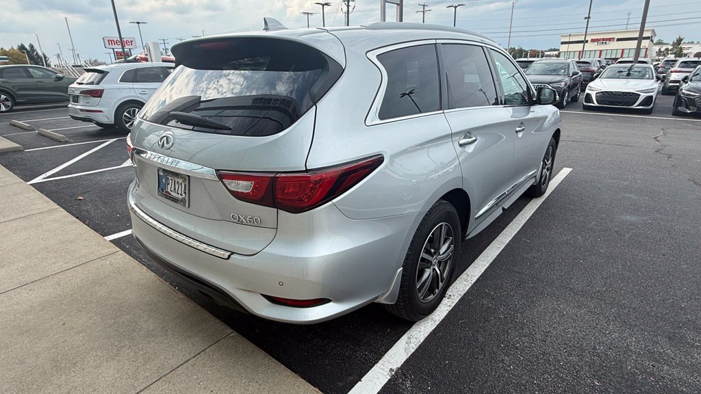 Used 2017 INFINITI QX60 Base SUV