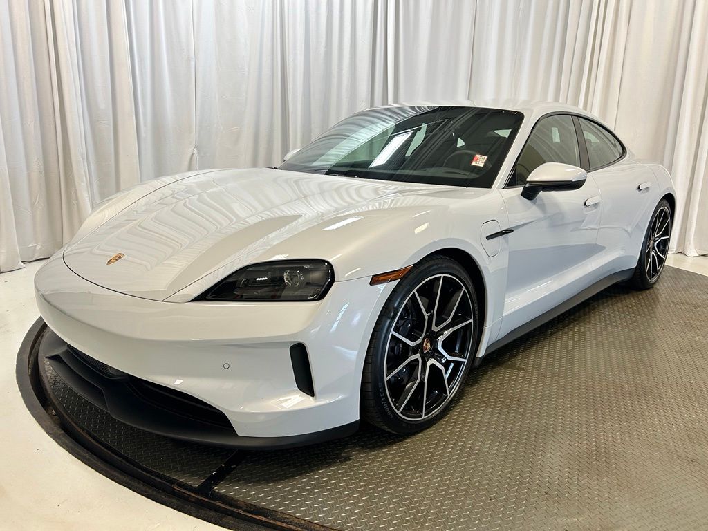 2025 Porsche Taycan