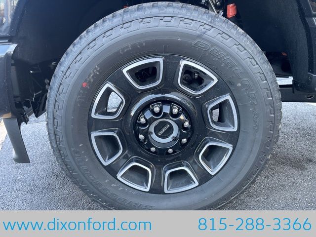 2026 Ford F-350 Super Duty Platinum - Photo 29