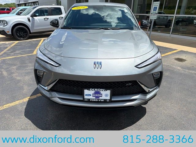 Used 2025 Buick Envista Sport Touring SUV