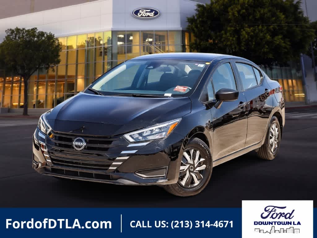 2025 Nissan Versa Sedan
