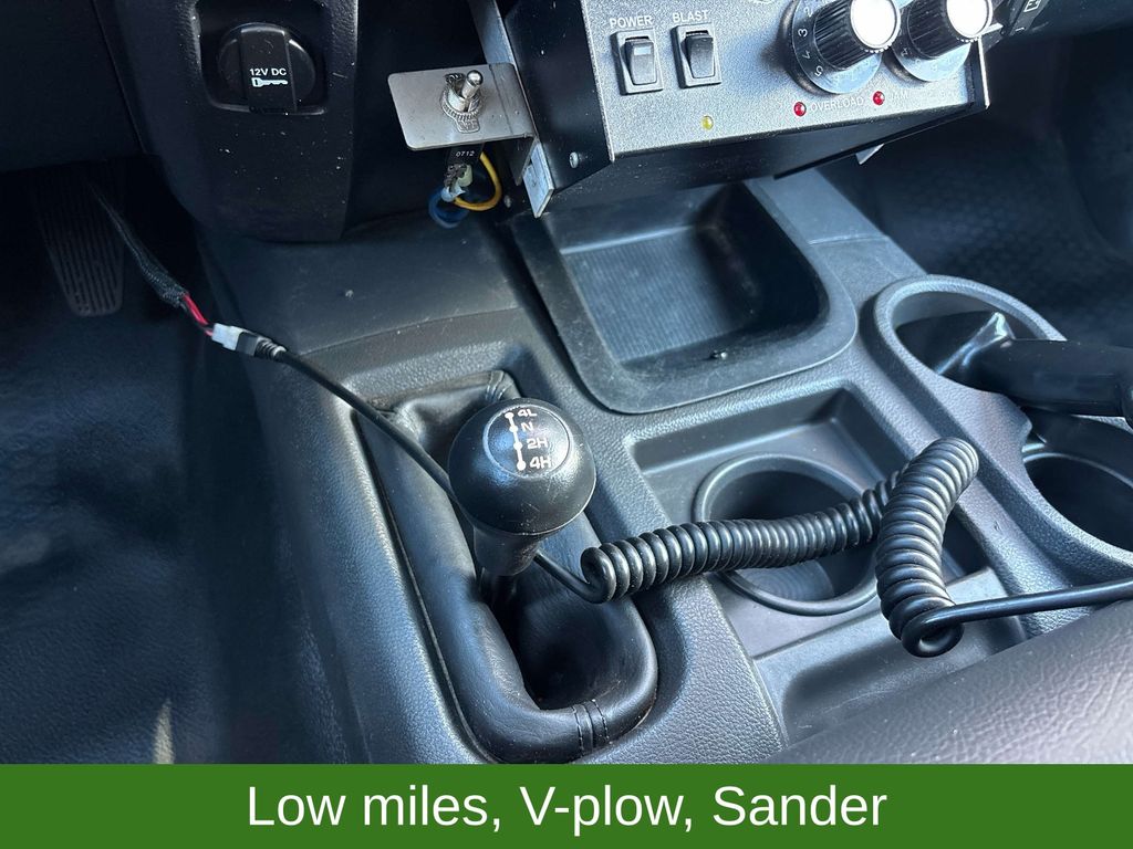 2011 Dodge Ram 5500 - Photo 11