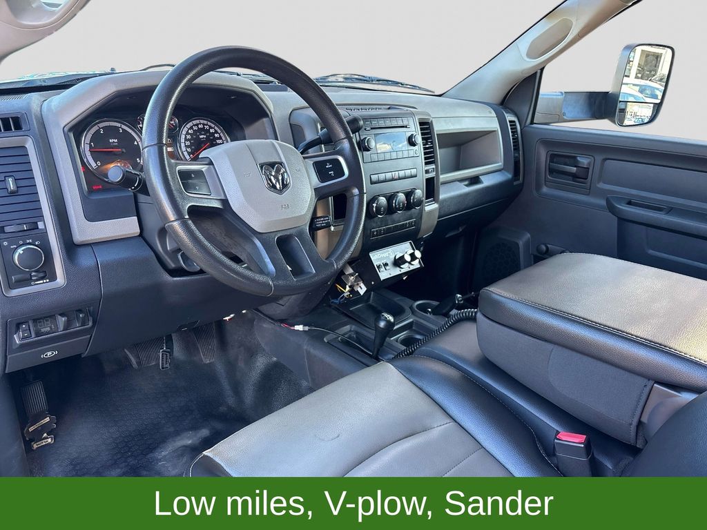 2011 Dodge Ram 5500 - Photo 6