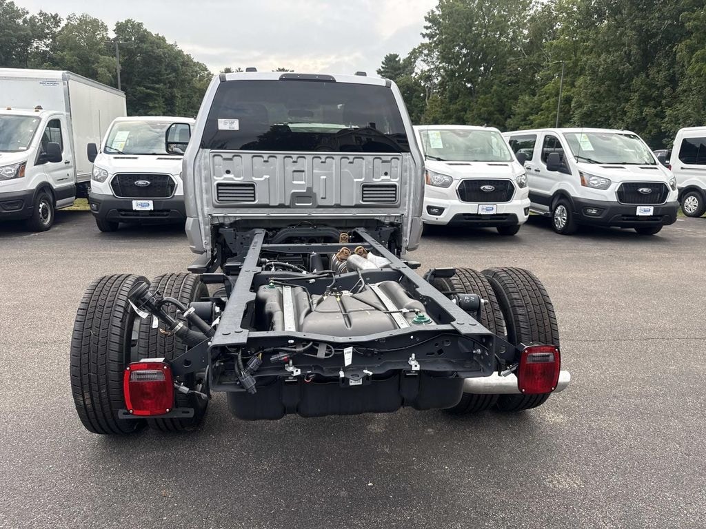 New 2026 Ford Chassis Cab F-350® XLT TRUCK