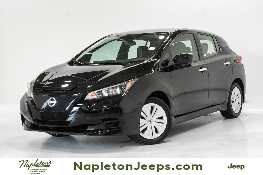 Used 2025 Nissan LEAF S Hatchback