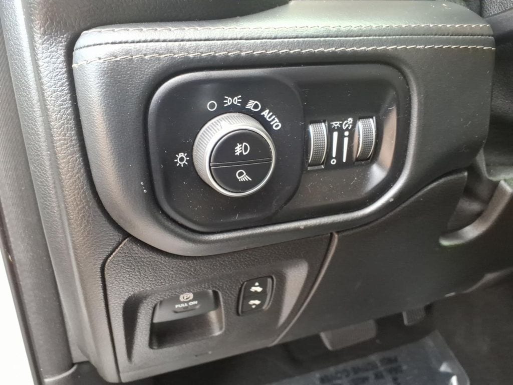 2019 RAM Ram 1500 Pickup Limited - Photo 19