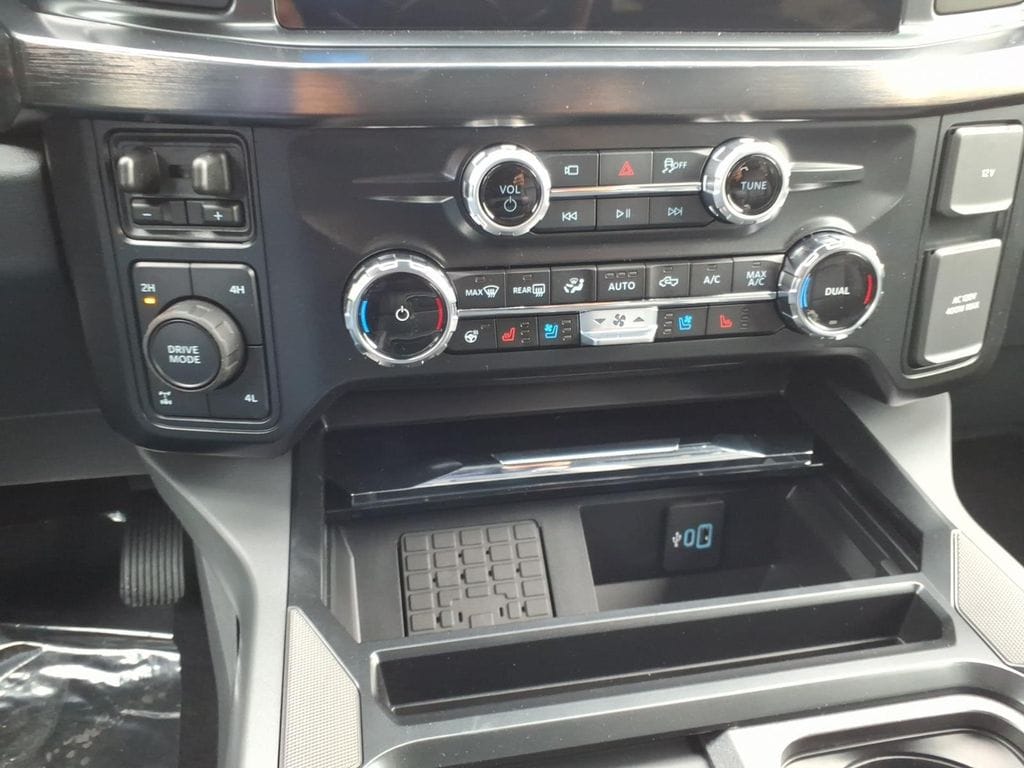 2026 Ford F-350 Super Duty Lariat - Photo 18