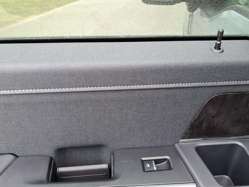 2026 Ford F-350 Super Duty Lariat - Photo 7