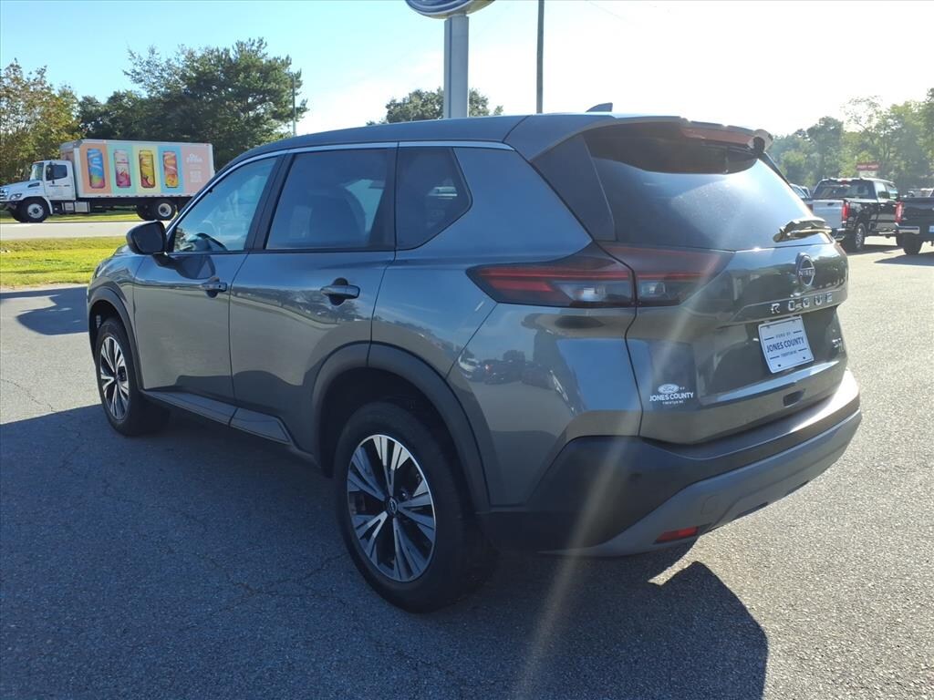 Used 2023 Nissan Rogue SV Wagon