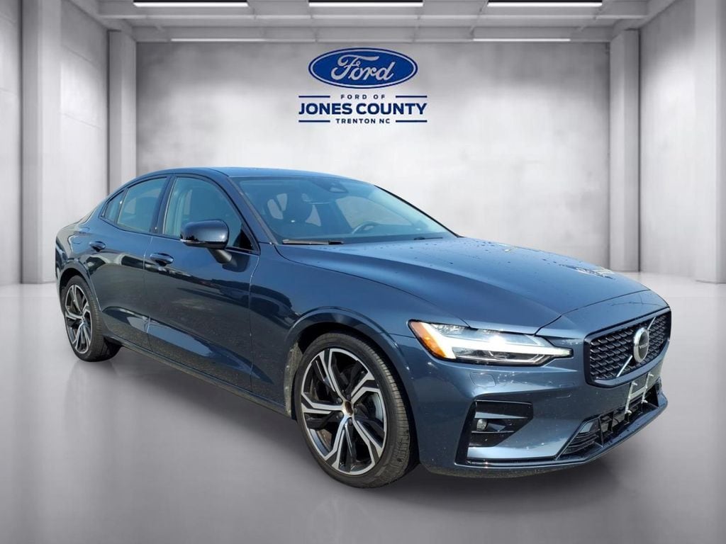 2024 Volvo S60 Core