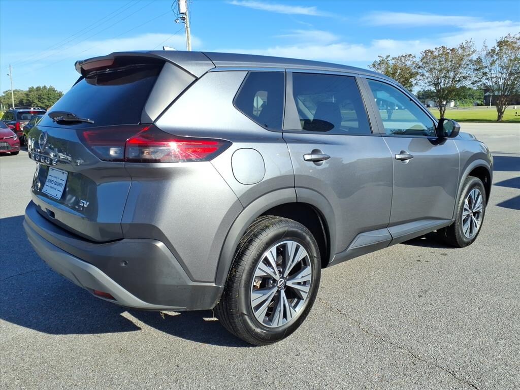 Used 2023 Nissan Rogue SV Wagon