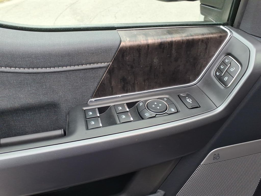2026 Ford F-350 Super Duty Lariat - Photo 13