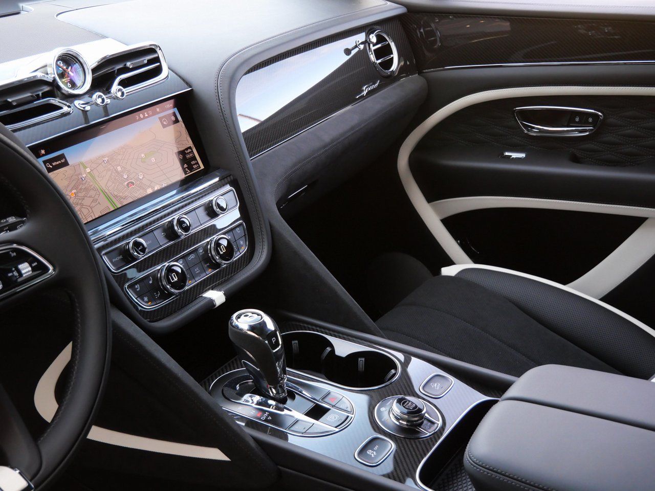 2026 Bentley Bentayga Speed - Photo 12