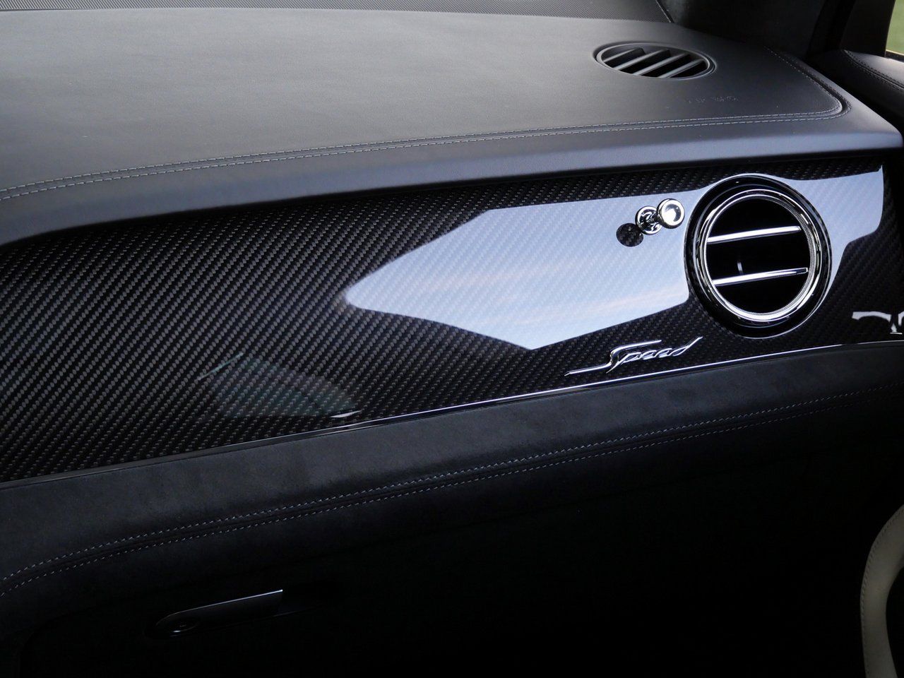 2026 Bentley Bentayga Speed - Photo 19