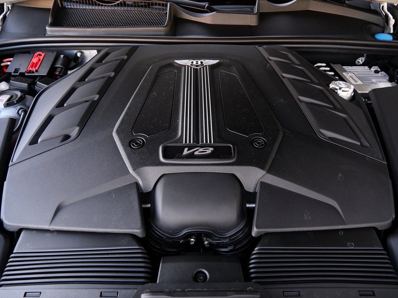 2026 Bentley Bentayga Speed - Photo 28