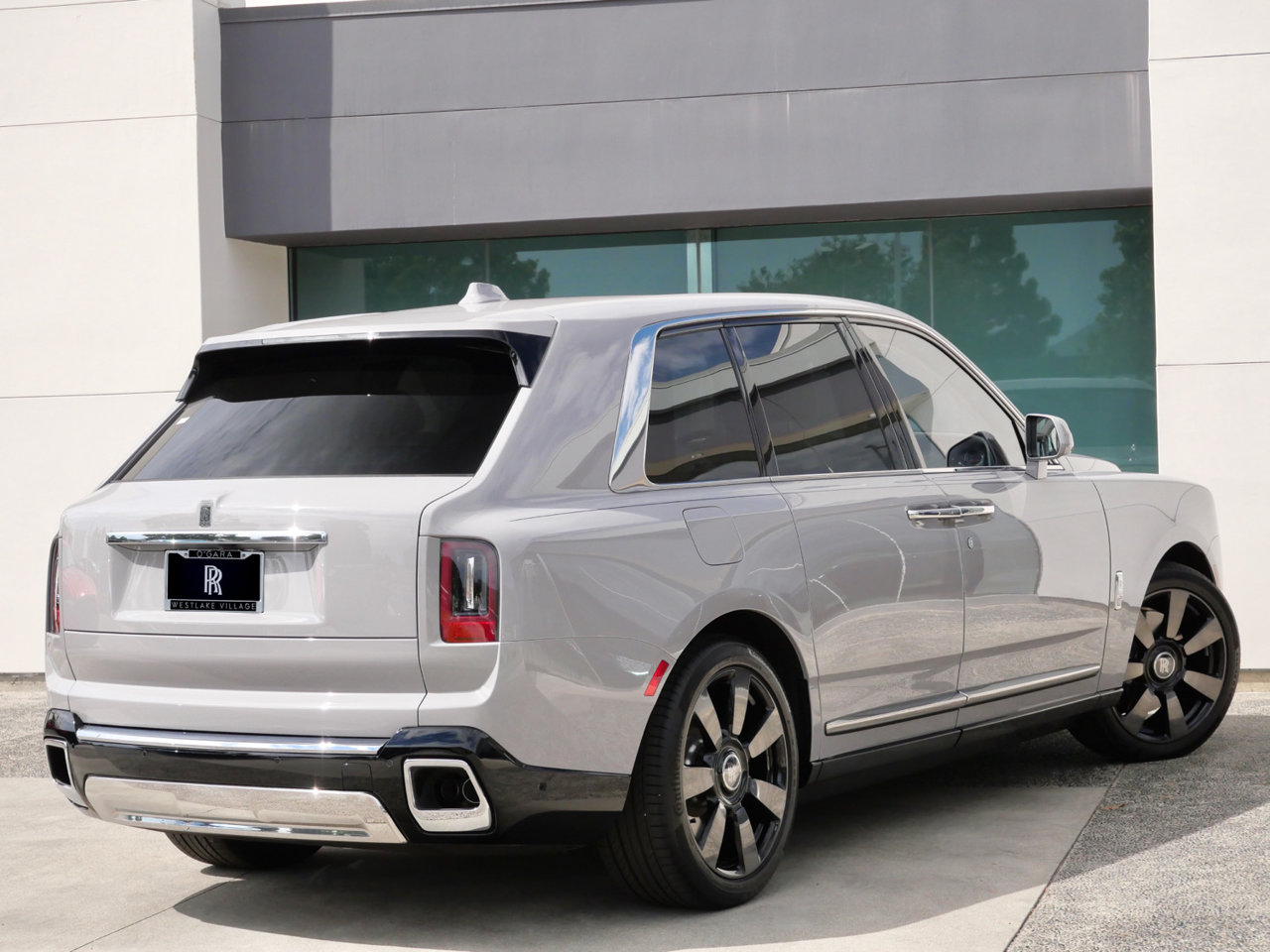 Certified 2025 Rolls-Royce Cullinan SUV