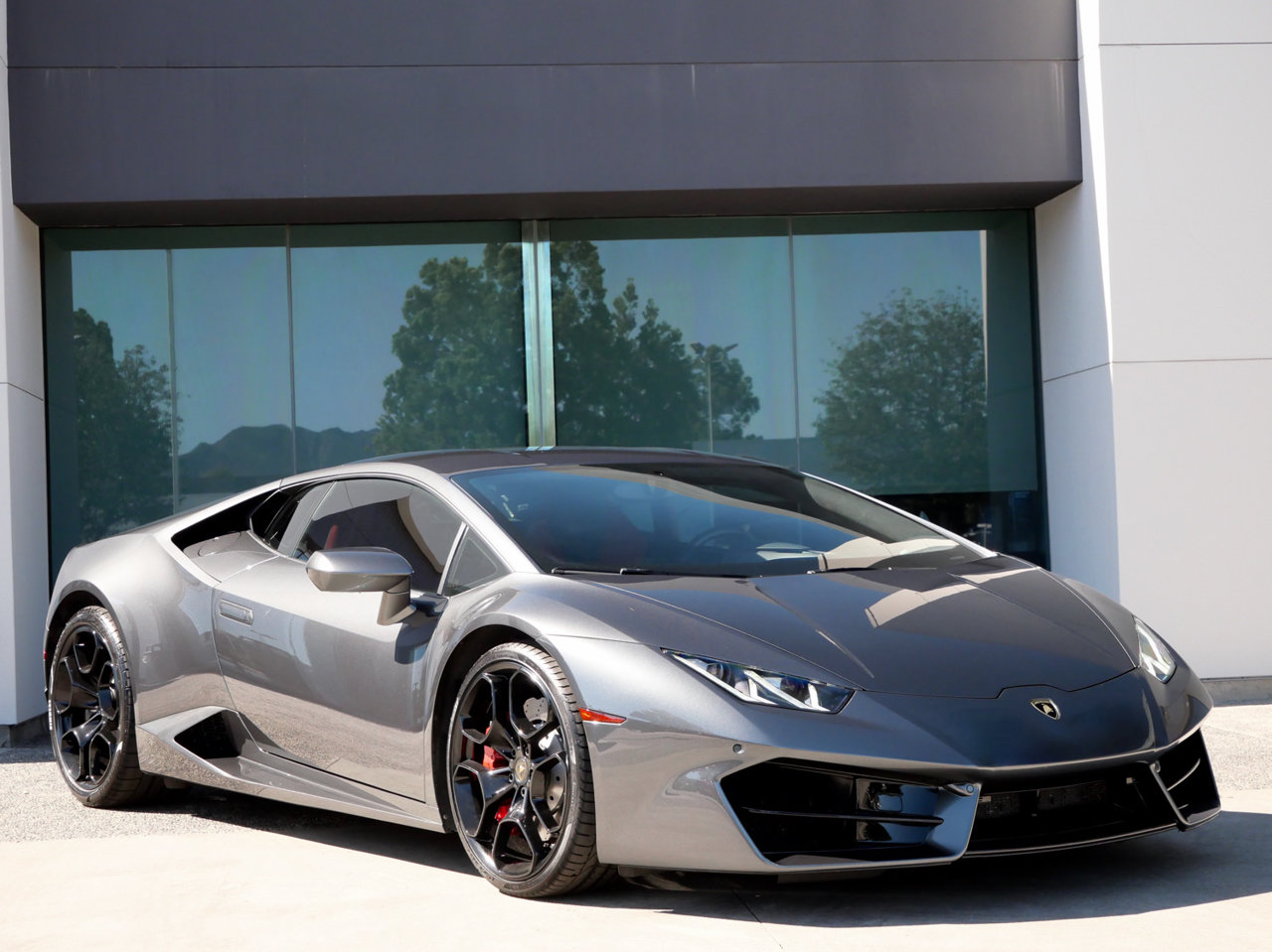 Lamborghini Huracan