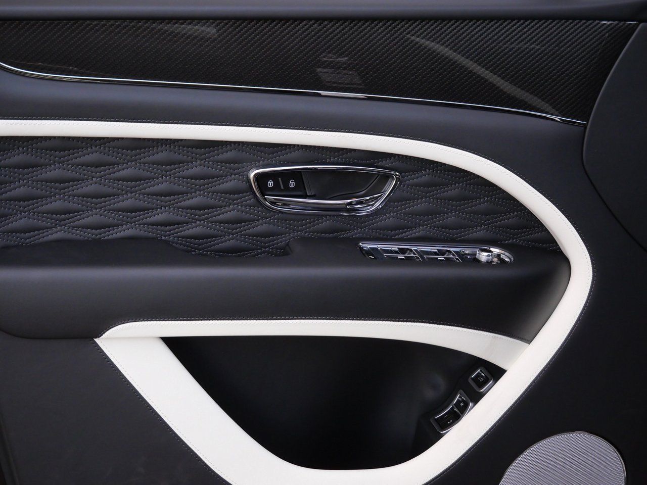 2026 Bentley Bentayga Speed - Photo 13
