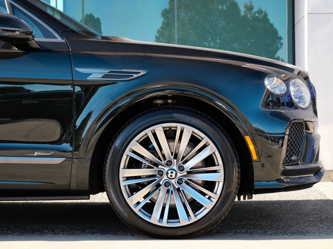 2026 Bentley Bentayga Speed - Photo 5