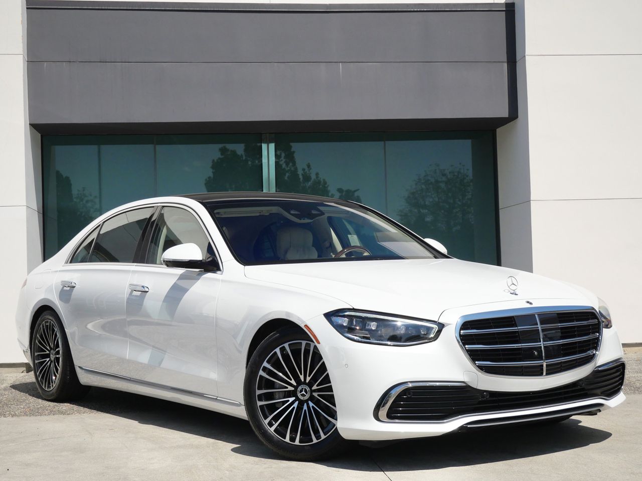 2025 Mercedes-Benz S 580e