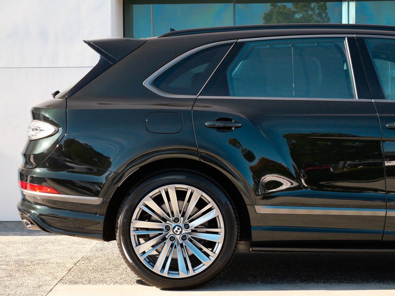 2026 Bentley Bentayga Speed - Photo 8