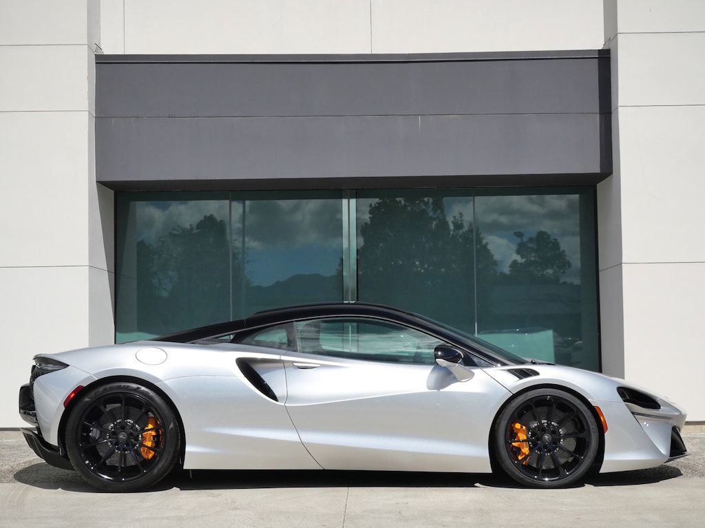 New 2026 McLaren Artura Coupe