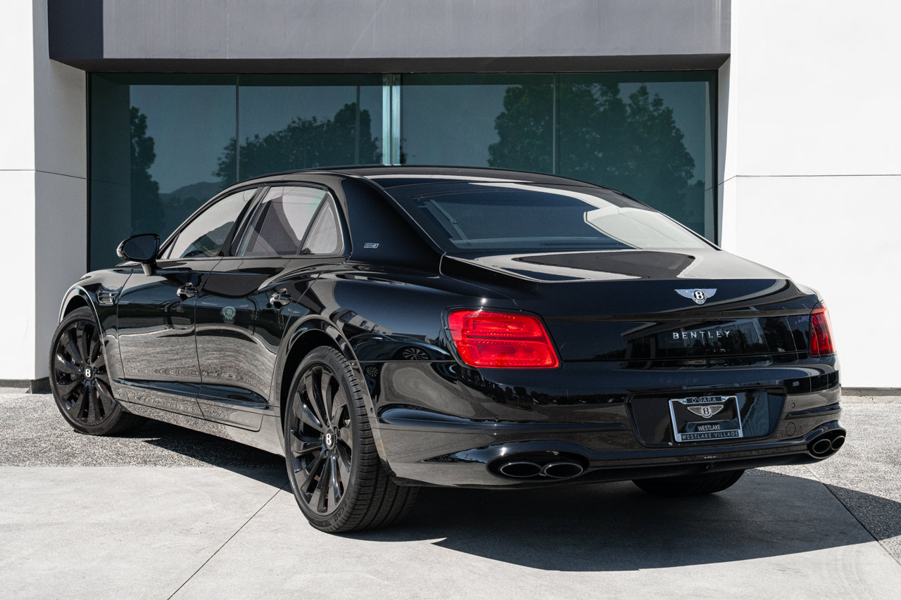 Certified 2024 Bentley Flying Spur V8 Sedan