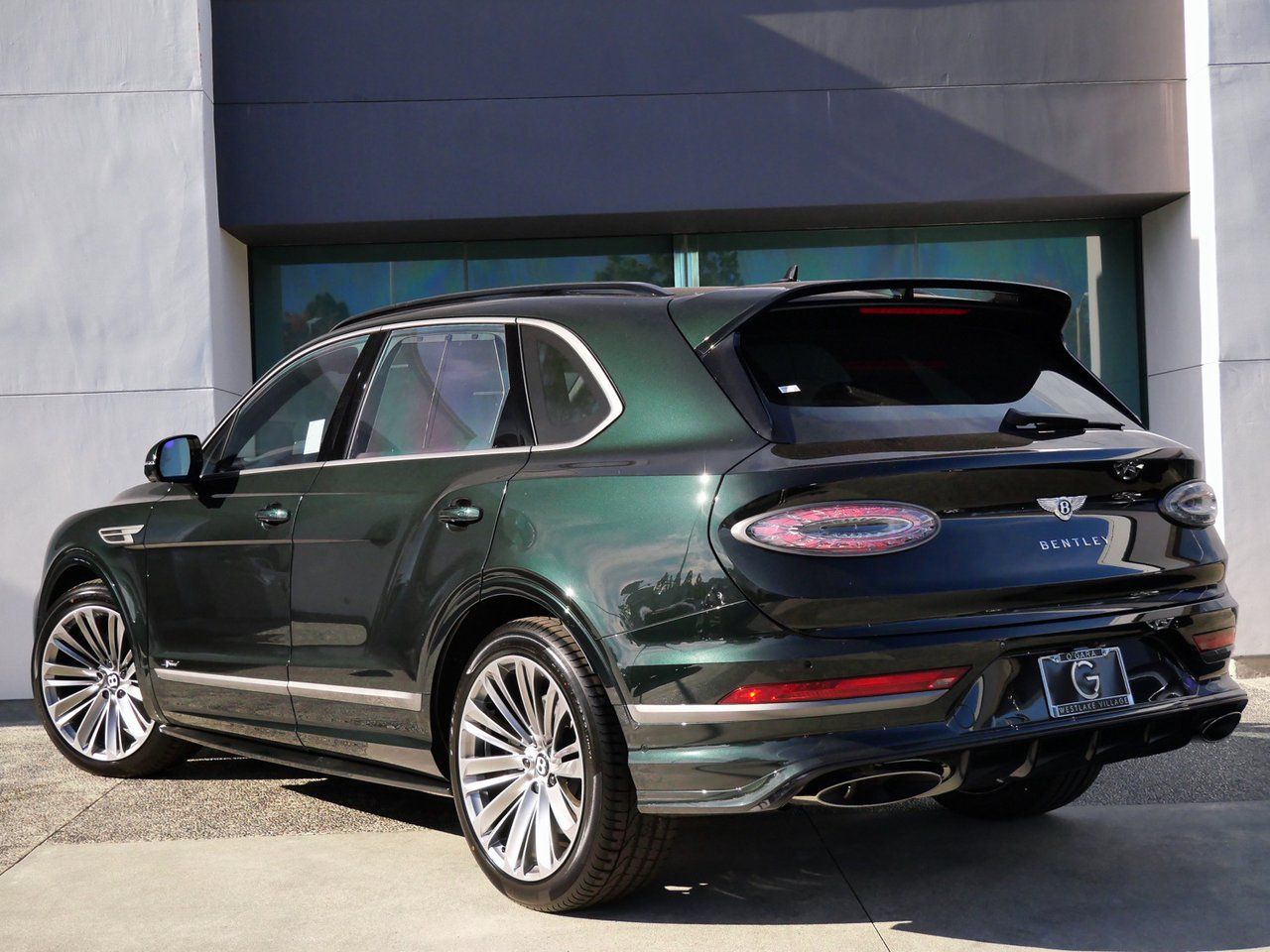 2026 Bentley Bentayga Speed - Photo 2