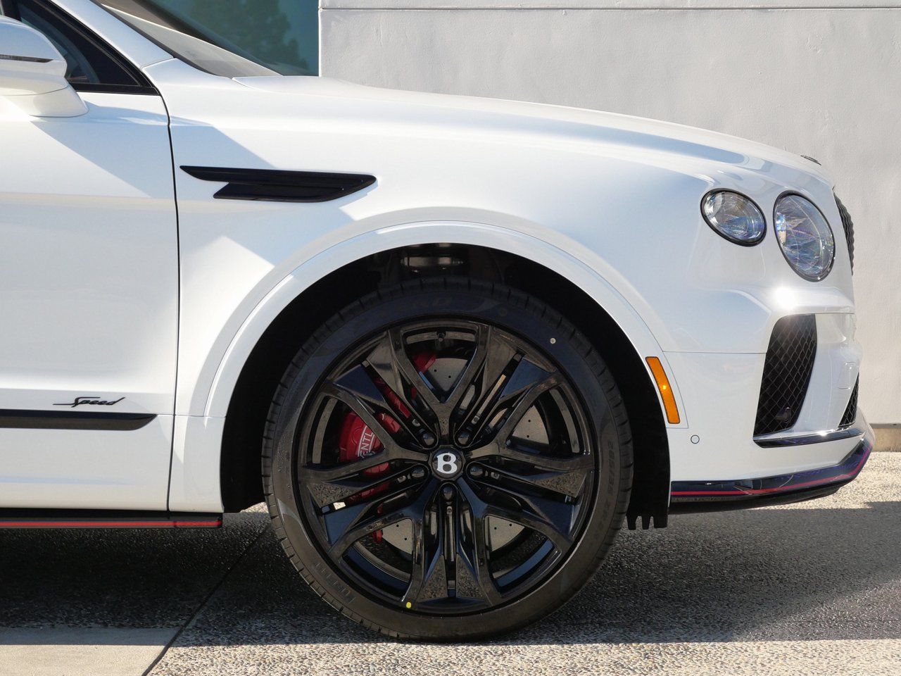 2026 Bentley Bentayga Speed - Photo 6