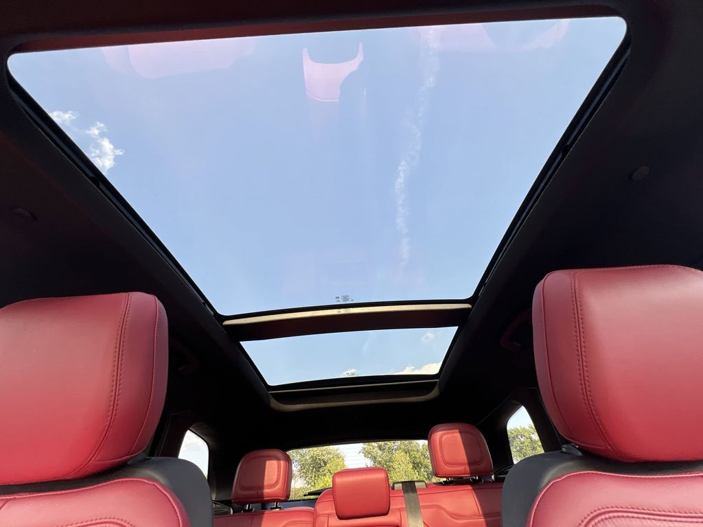 2025 Lincoln Corsair Grand Touring - Photo 16