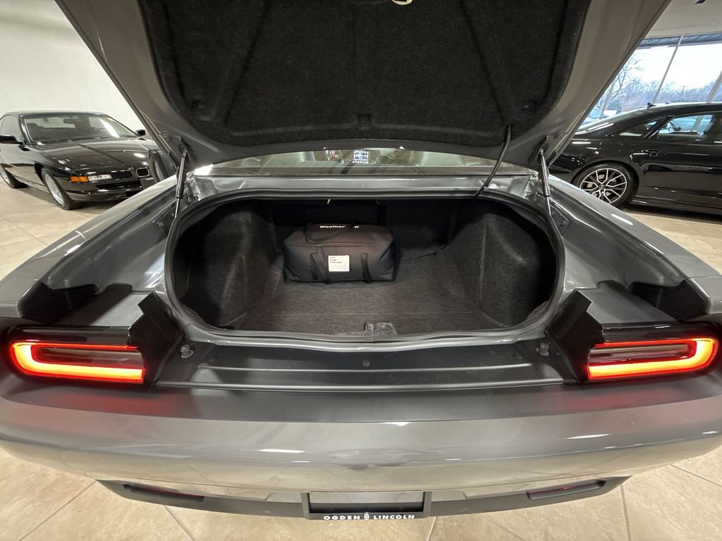 2023 Dodge Challenger R/T - Photo 25