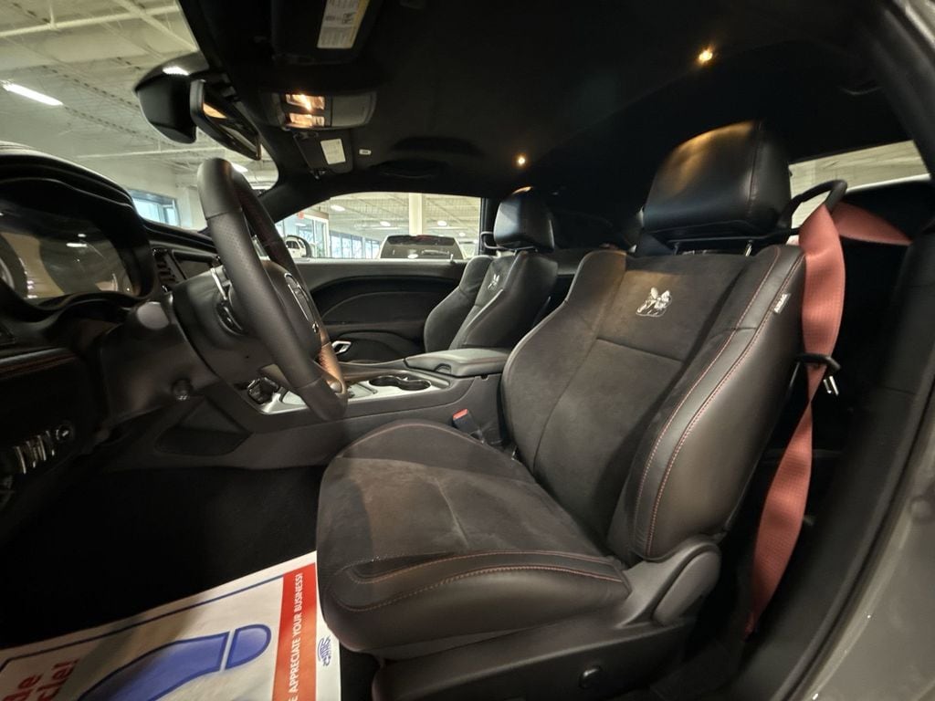 2023 Dodge Challenger R/T - Photo 18