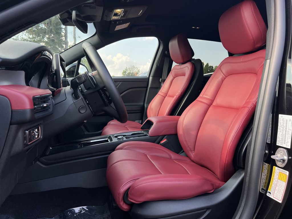 2025 Lincoln Corsair Grand Touring - Photo 13