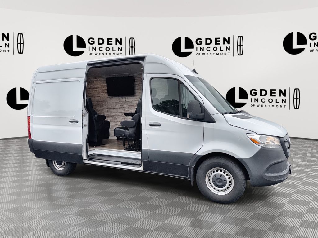 2023 Mercedes-Benz Sprinter Cargo Van Base