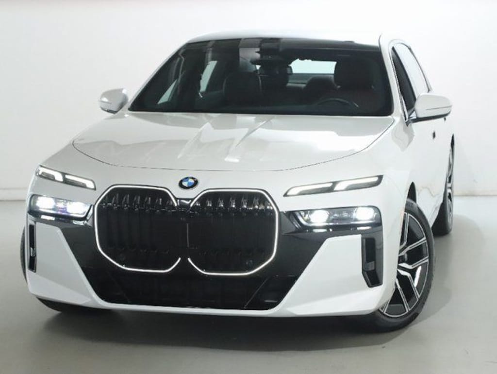Used 2026 BMW 7 Series 740i xDrive Sedan