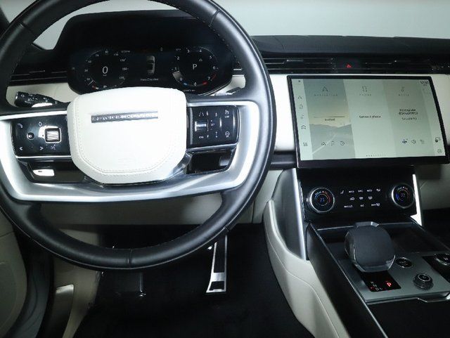 2023 Land Rover Range Rover SE - Photo 15