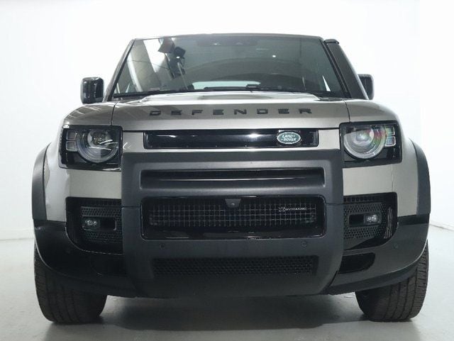 2022 Land Rover Defender X-Dynamic HSE - Photo 13
