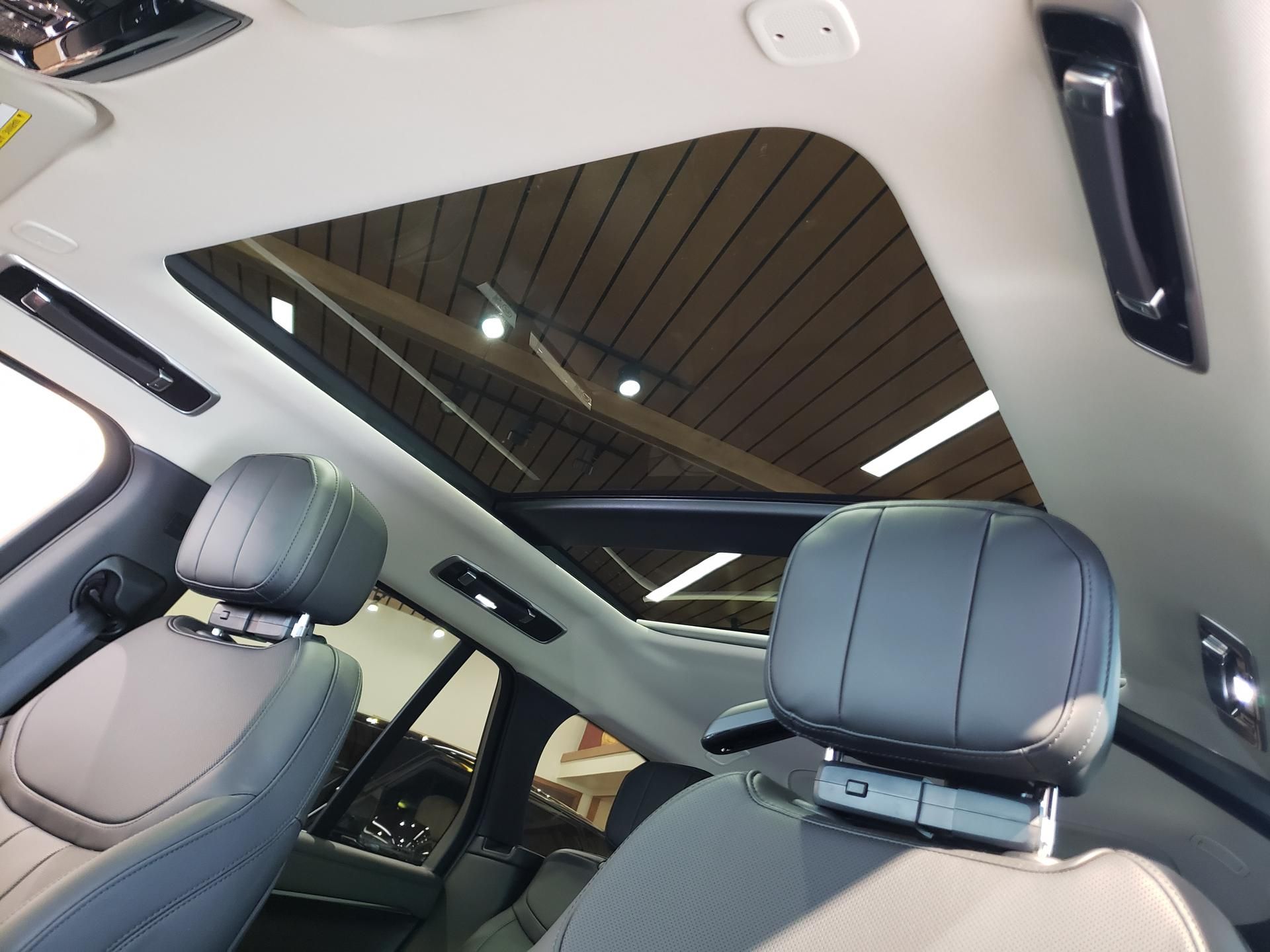 2026 Land Rover Range Rover SE - Photo 19