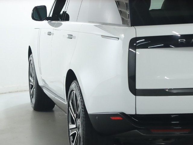 2023 Land Rover Range Rover SE - Photo 6